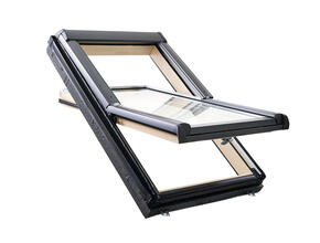 Roto Designo R45 Billenő tetőtéri ablak, fából, alsó kilinccsel és 2-rétegű üveggel