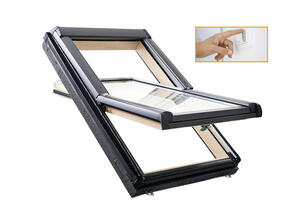 Roto Designo R45 Billenő tetőtéri ablak, fából, alsó kilinccsel és 2-rétegű üveggel fali kapcsolós kivitel