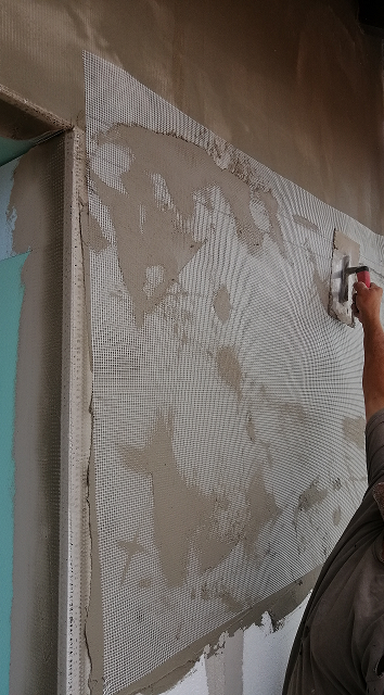 Üvegszövet háló beágyazása